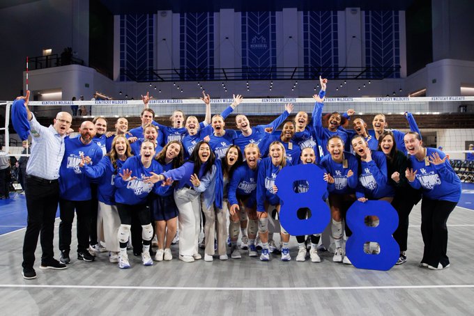UK Volleyball SEC Champs.jpg
