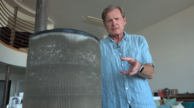 South Bay residents face heat, sewage smell, and shocking filter discovery