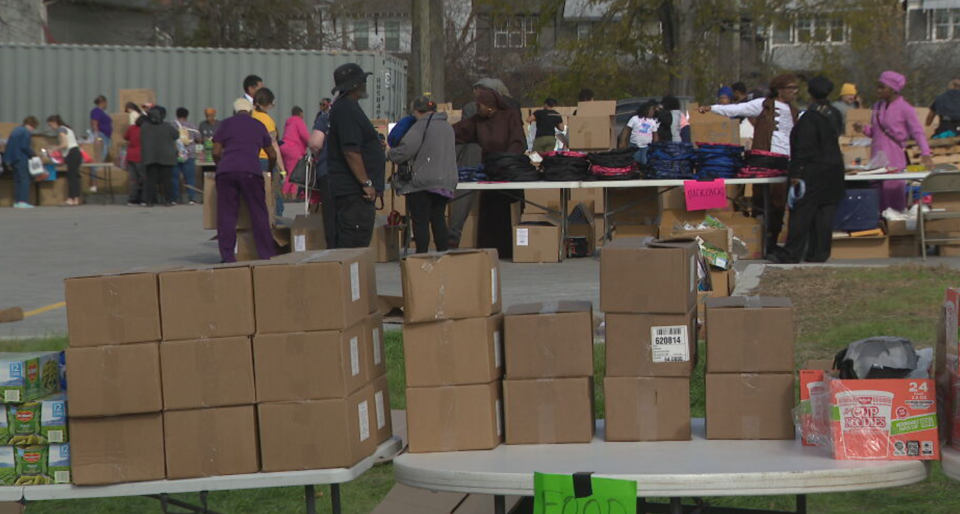 North Nashville food giveaway