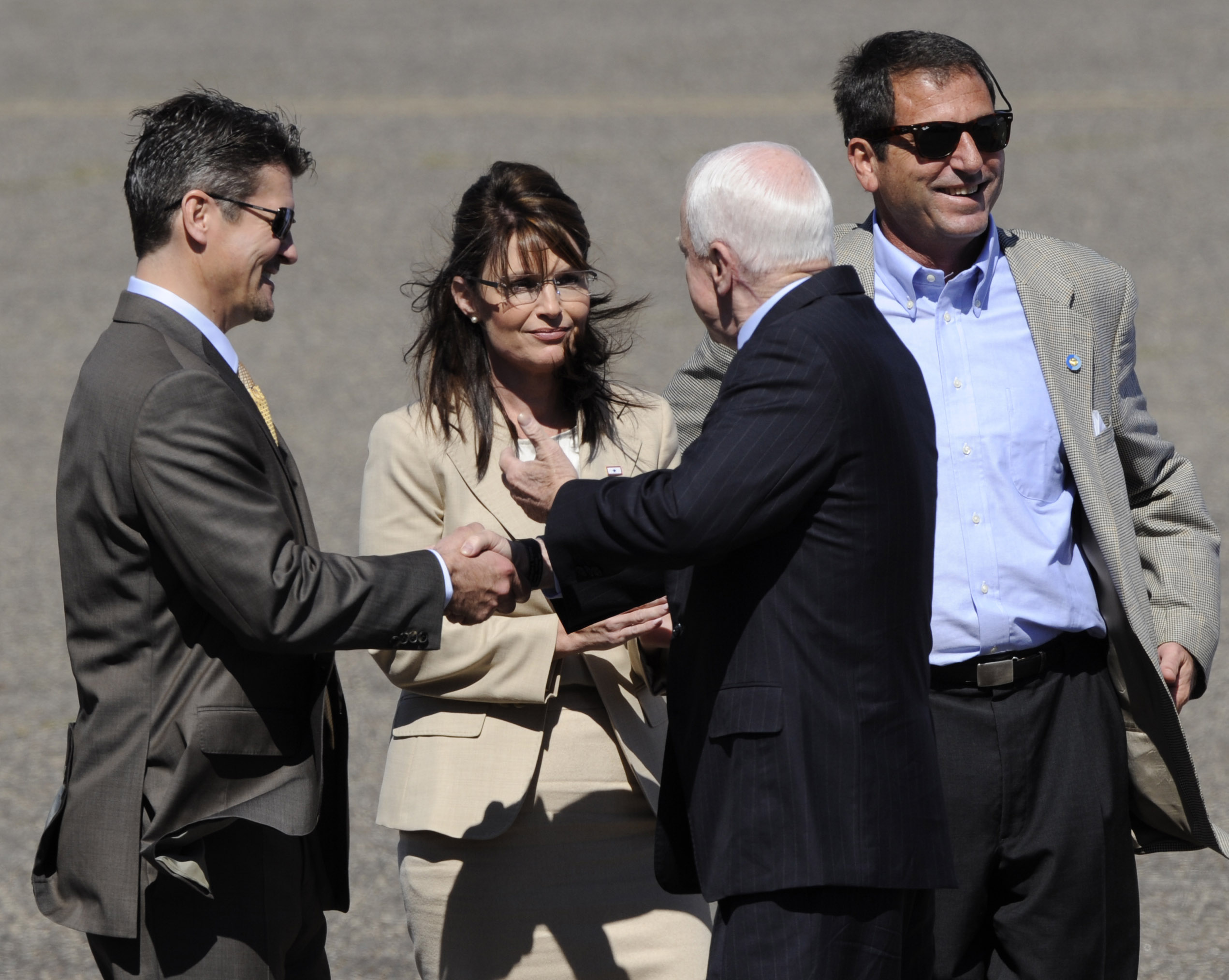 John McCain, Sarah Palin