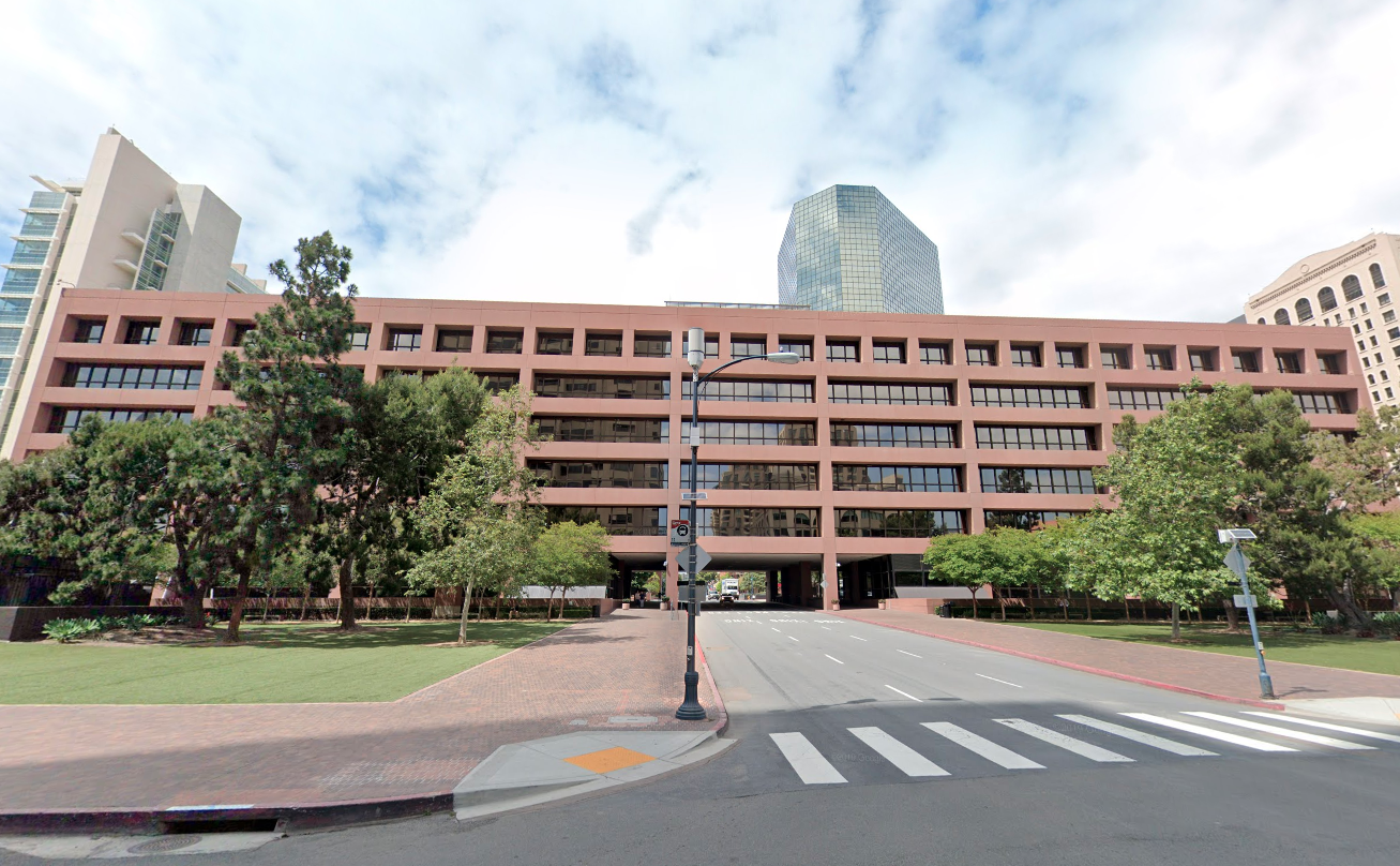 Edward J Schwartz Federal Office Building downtown san diego.png