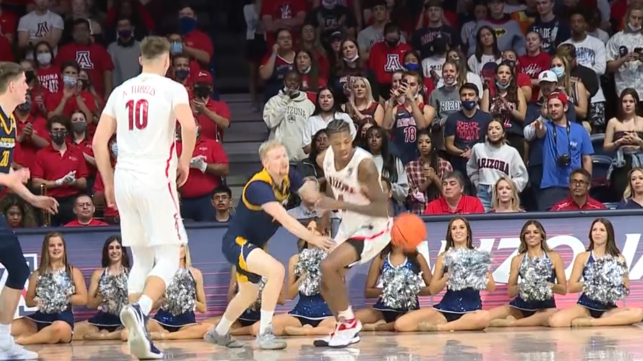 Fans are required to wear masks at Arizona Wildcats basketball games.