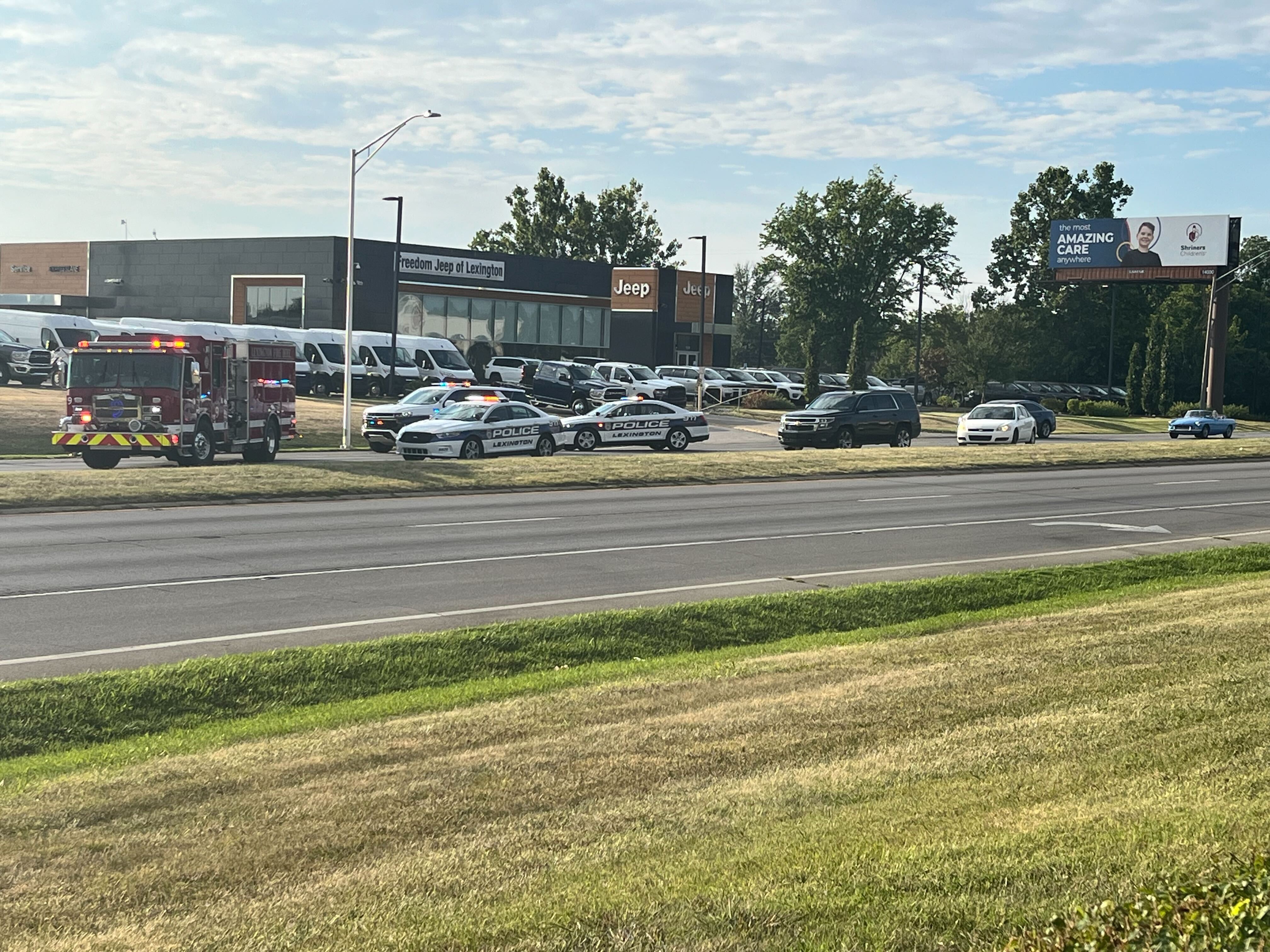 EAST NEW CIRCLE ROAD 4-VEHICLE CRASH