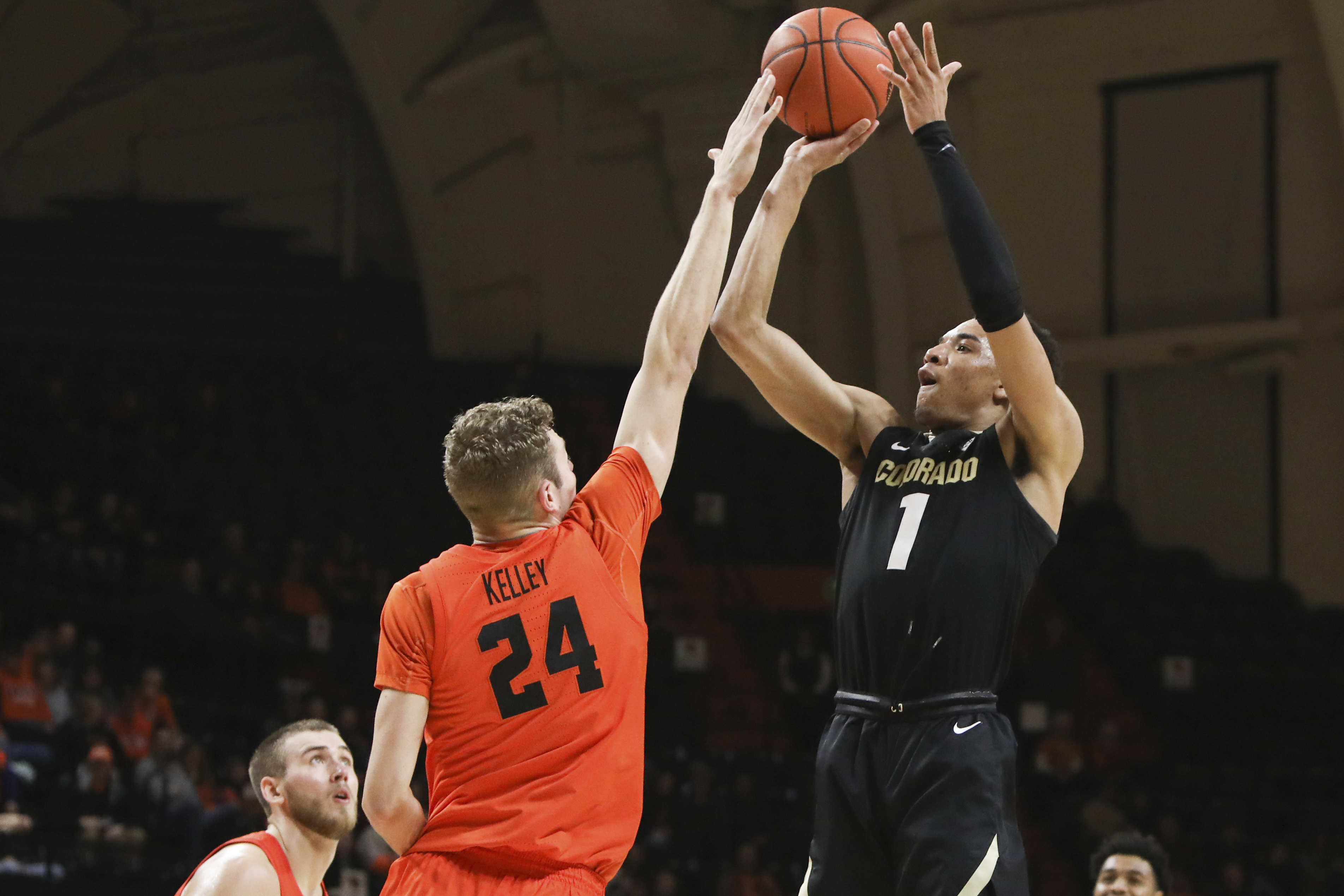 No. 16 Buffalos beat Oregon State, move into 1st in Pac-12