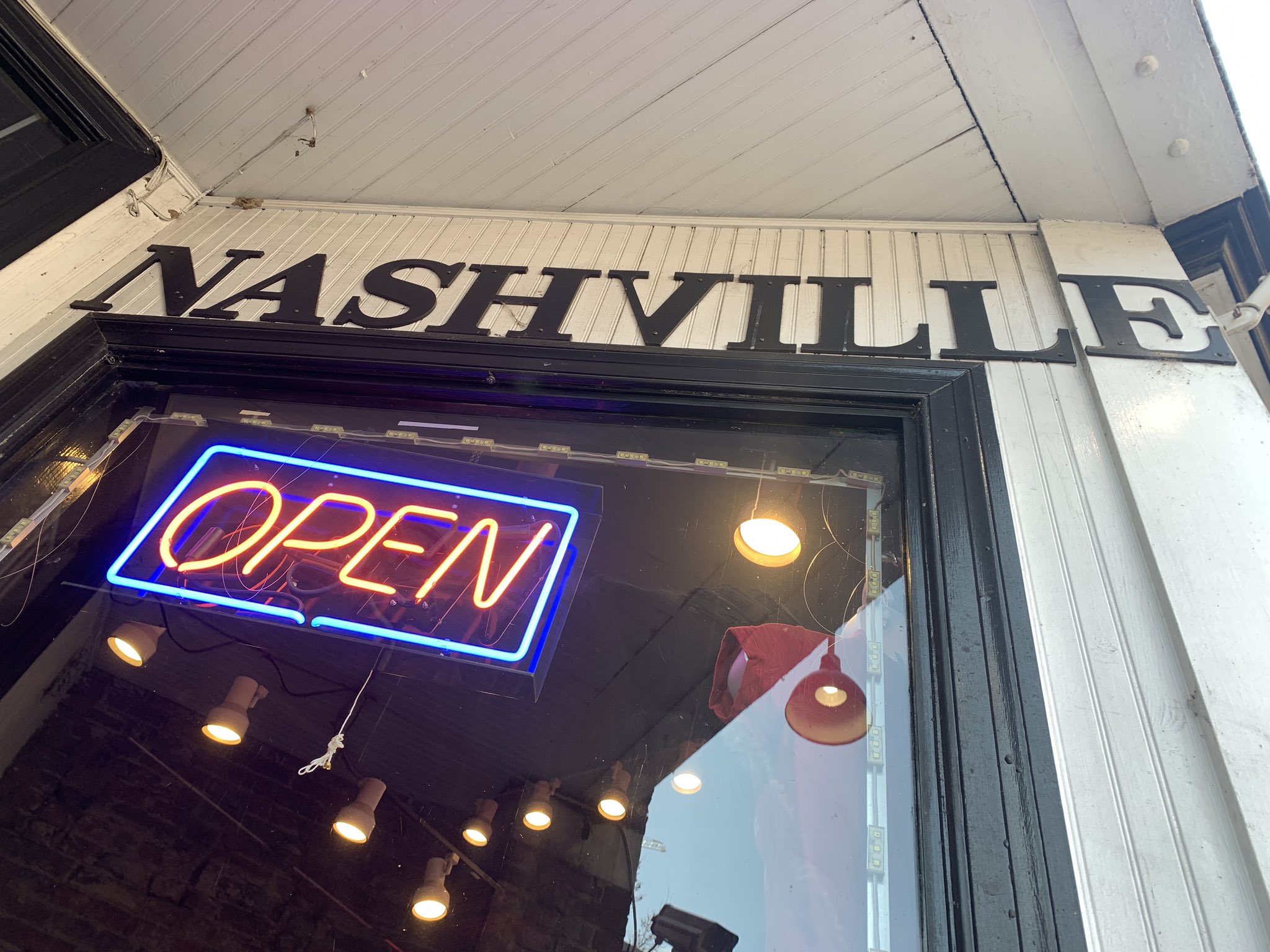 nashville open sign