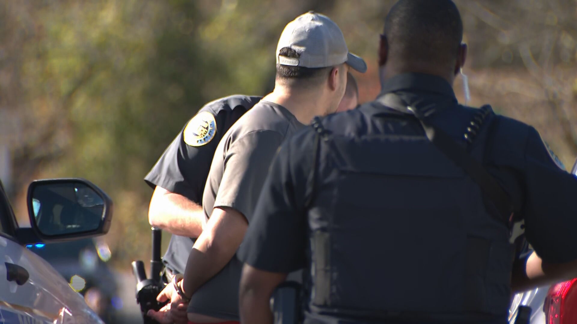 Antioch Shooting Barricade_frame_74959.jpeg