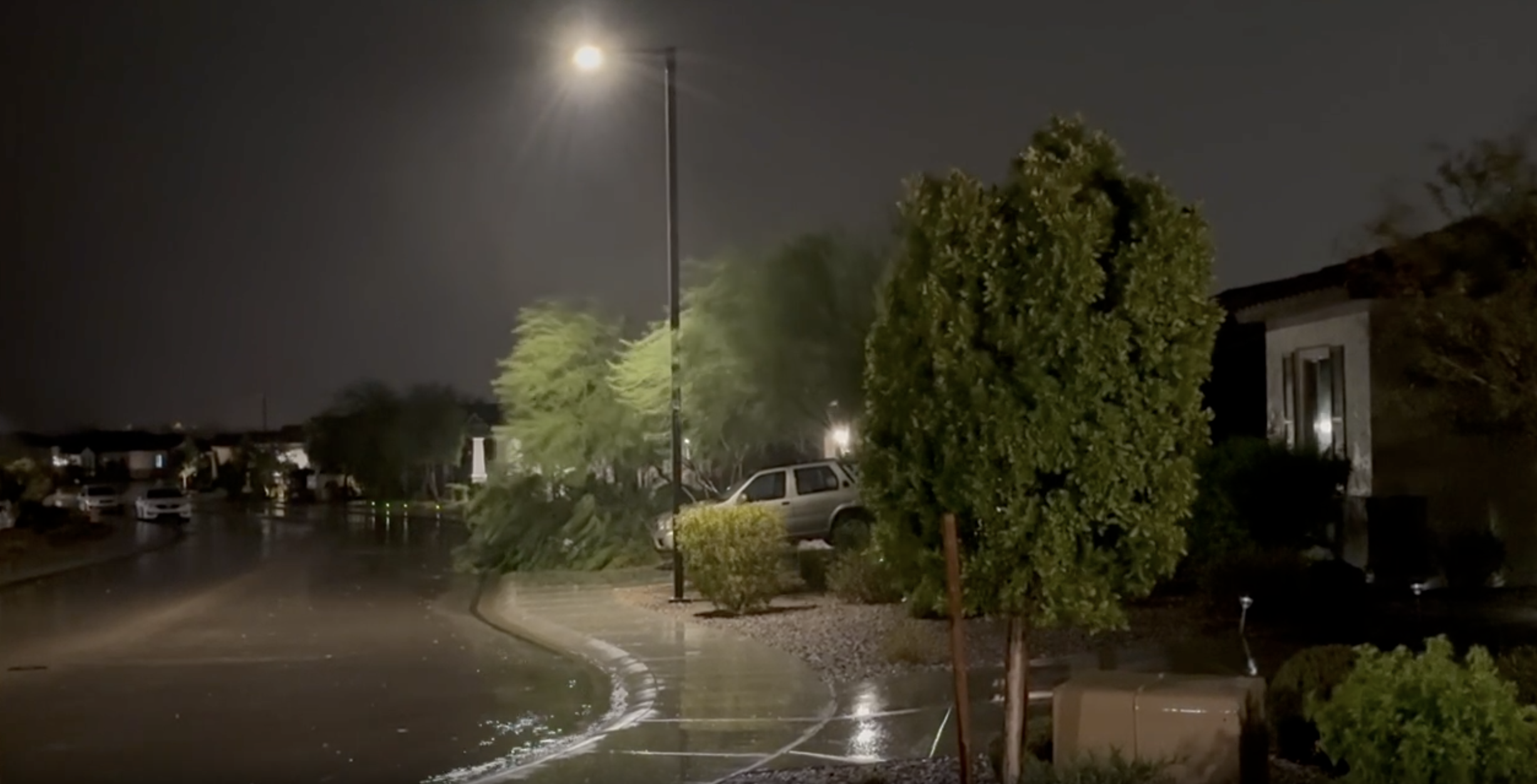 North Peoria rain and wind 8-14-25