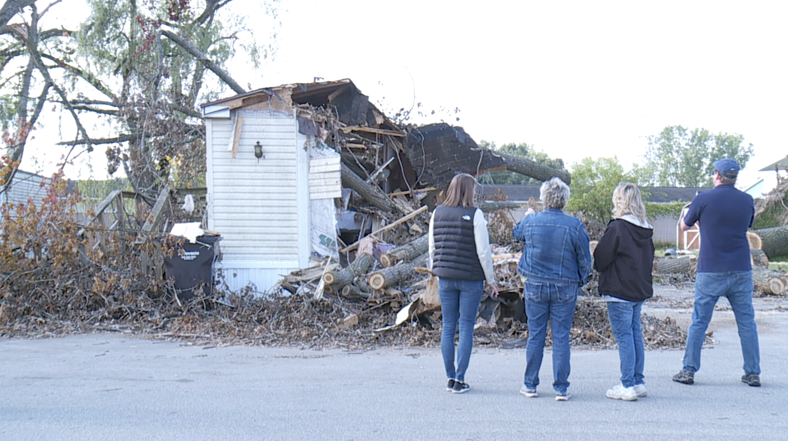 FEMA assesses tornado damage