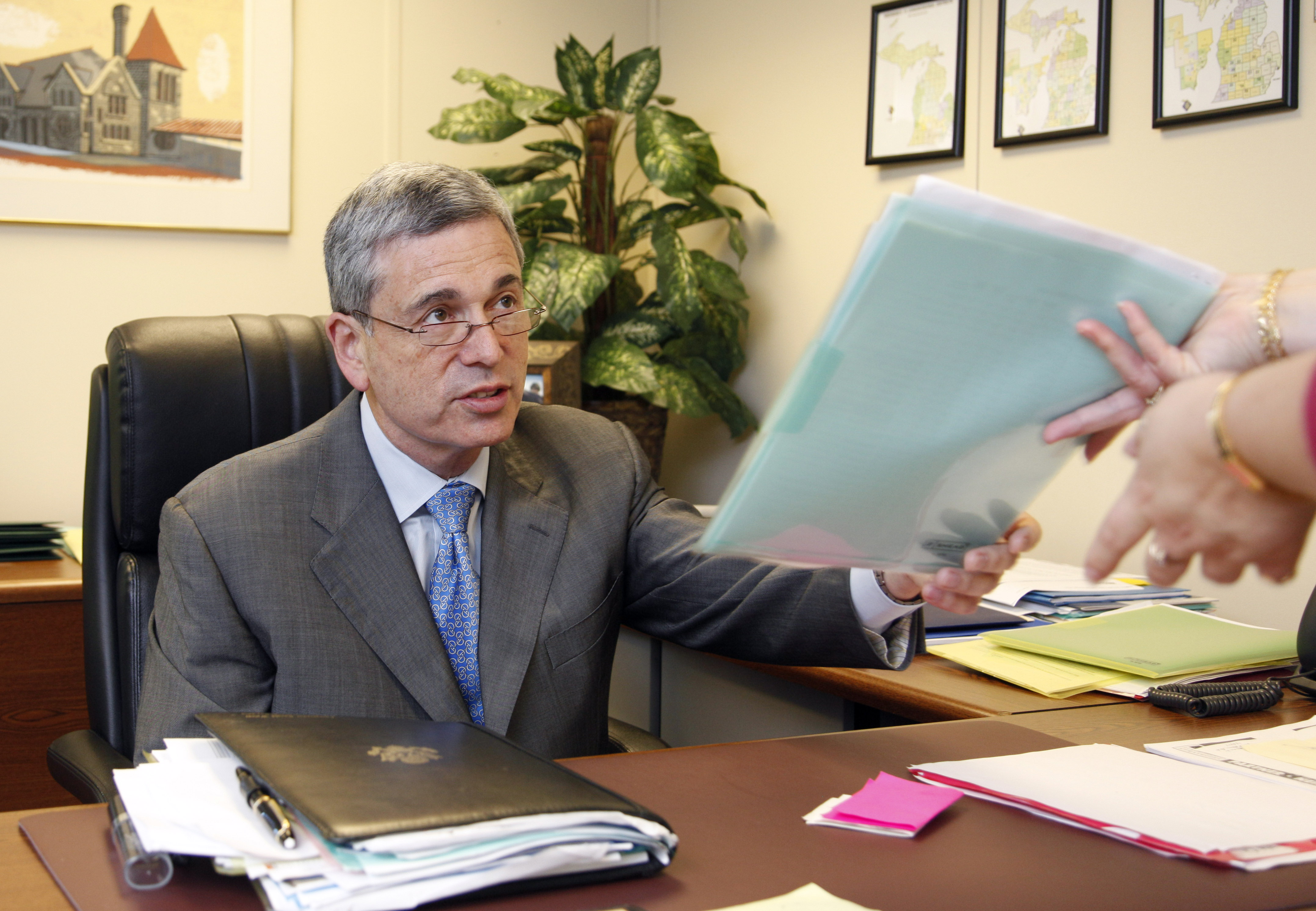 Ron Weiser