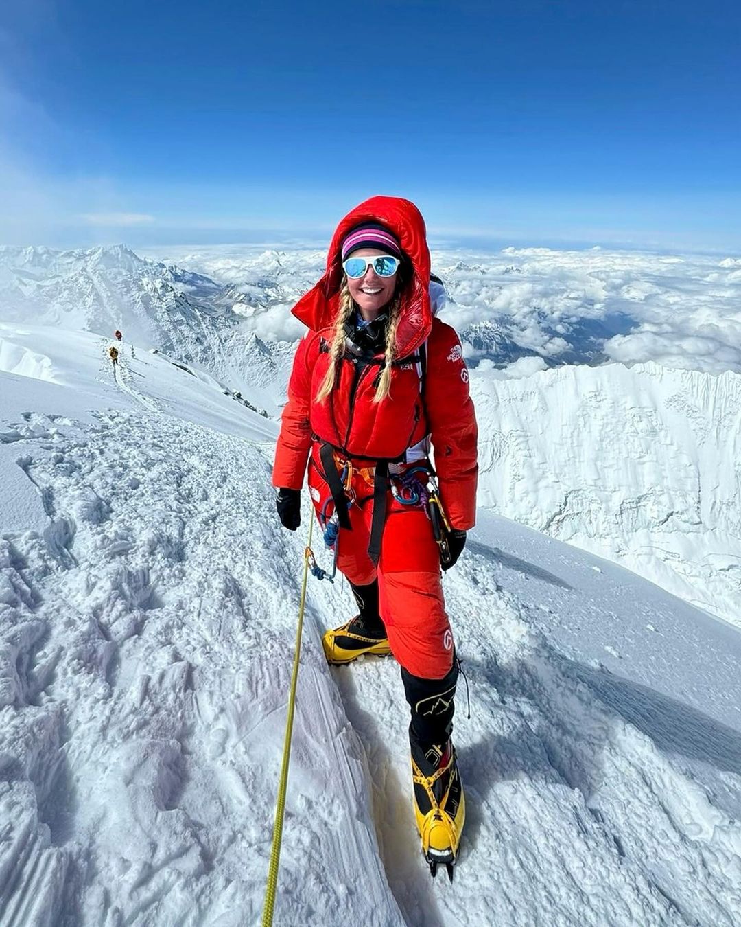 RIKI JONES EVEREST SUMMIT.jpg