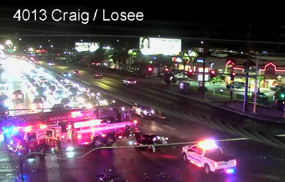 Crash in North Las Vegas blocks all lanes, says RTC