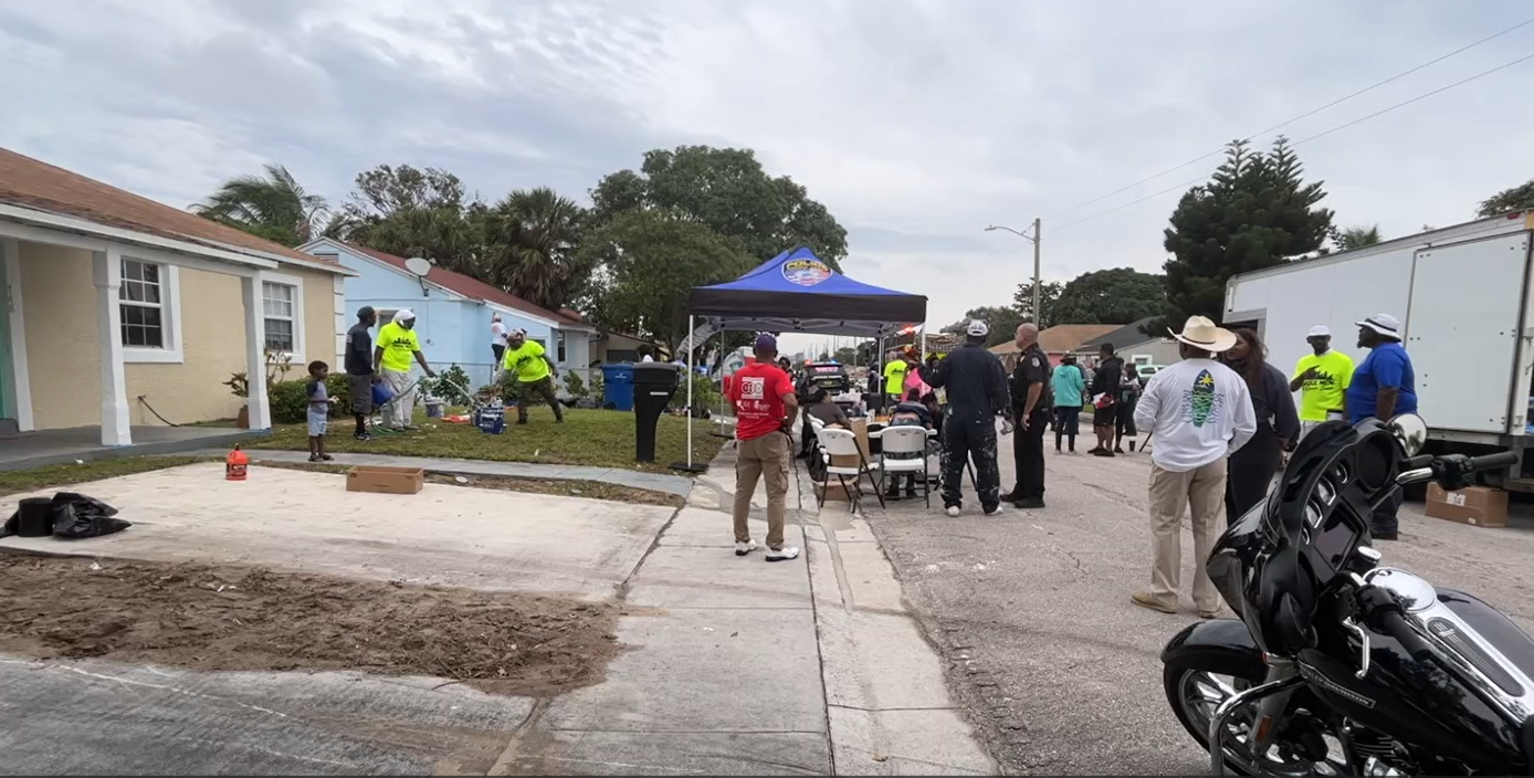 Cleanup in Inlet Grove neighborhood of Riviera Beach. Jan. 6, 2023.png