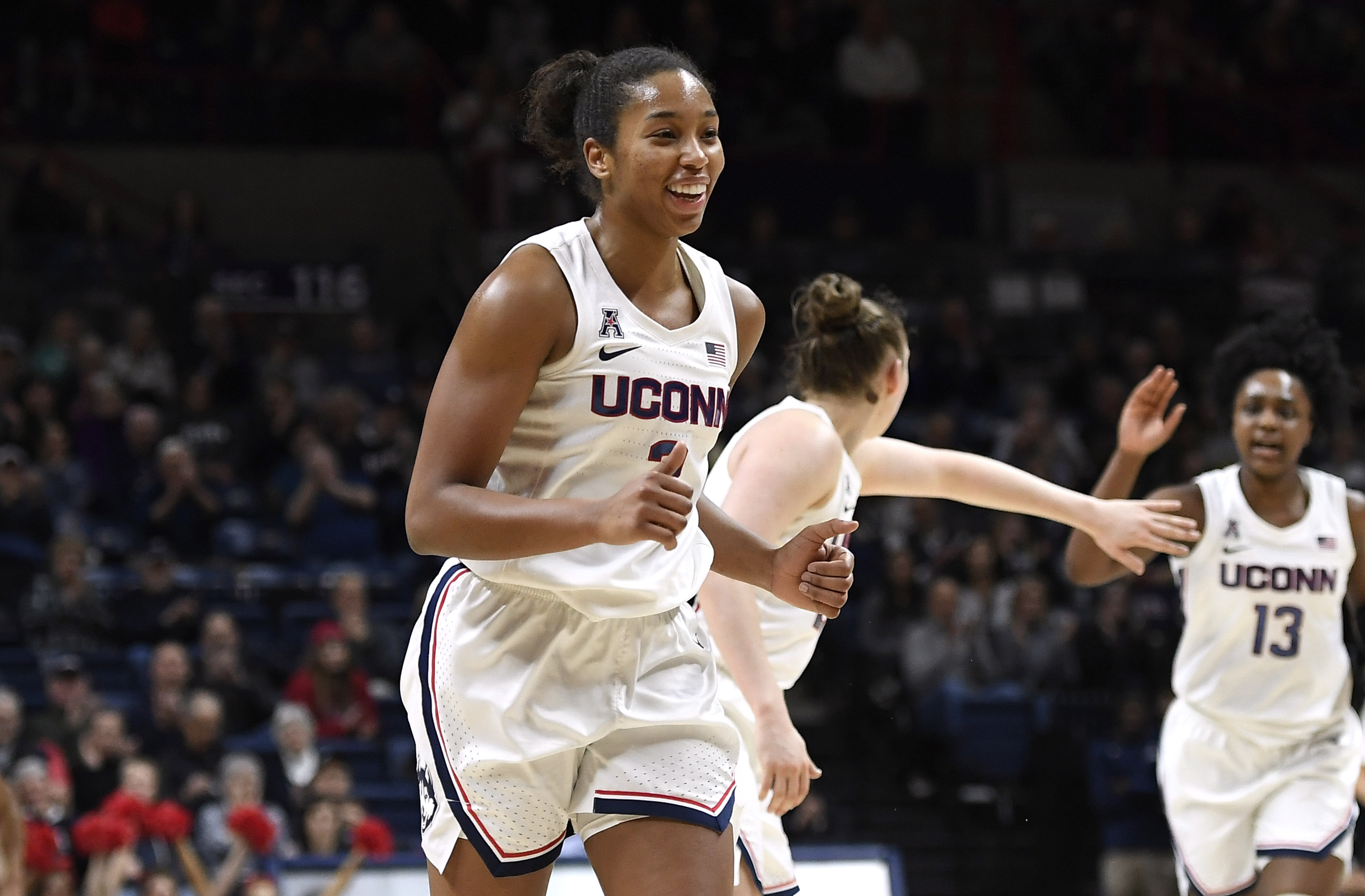 Memphis UConn Basketball
