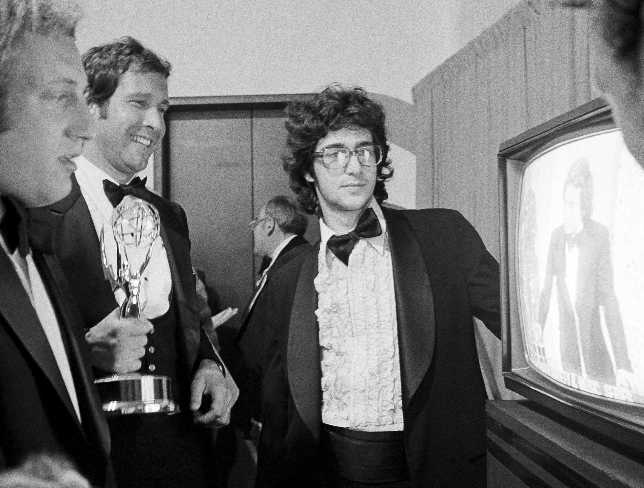 Alan Zweibel
Chevy Chase
Tom Davis