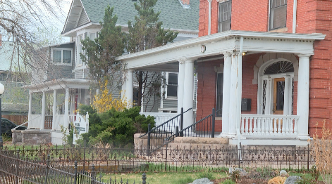 Historic Uptown homeowners push for neighborhood to gain historic designation