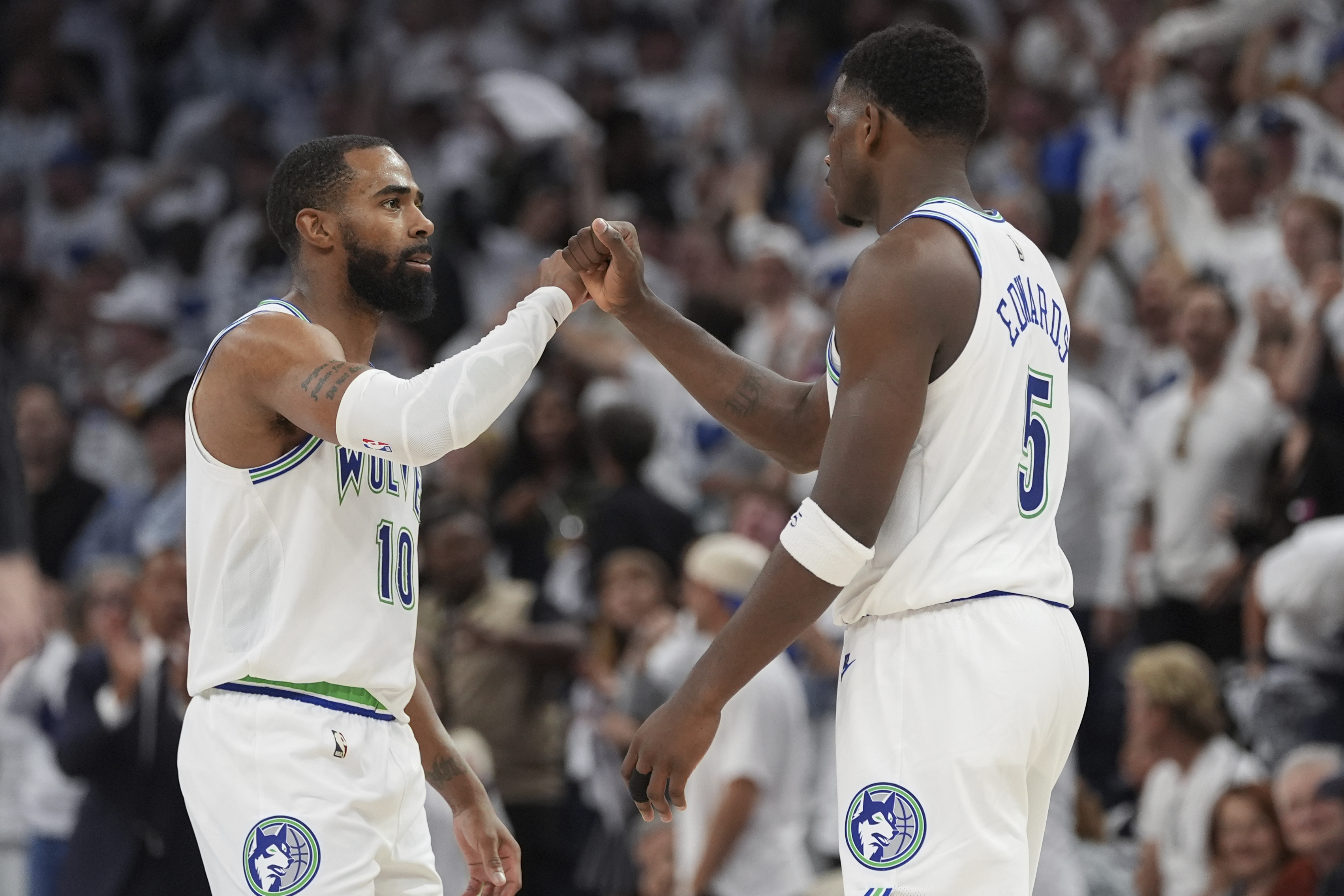 Nuggets Timberwolves Basketball