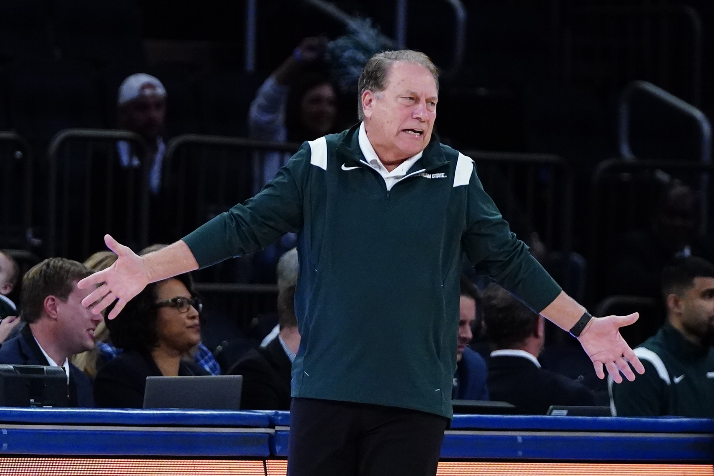 Tom Izzo Michigan State 2021-22 opener Champions Classic