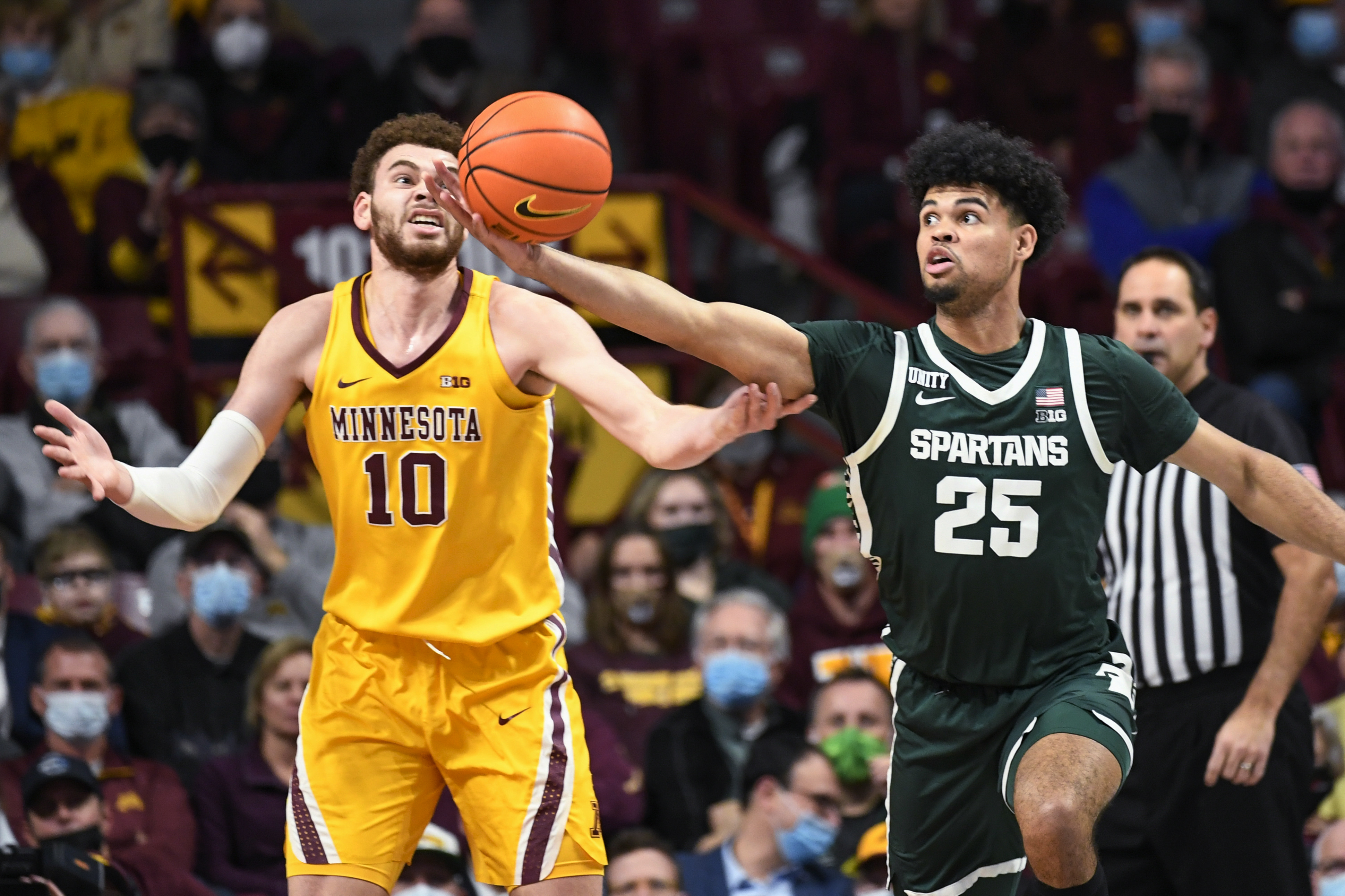 michigan state basketball game