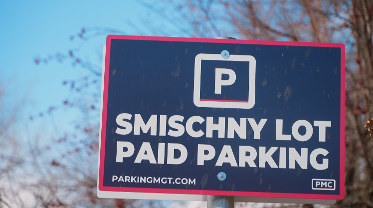 Will Manitou Springs keeping its Metro District change city parking situation?
