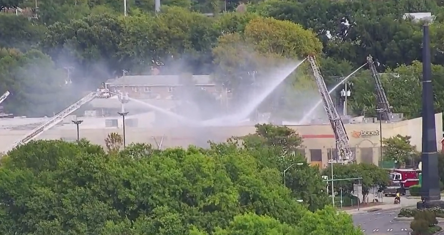 Fire seriously damages Family Dollar in Norfolk shopping center