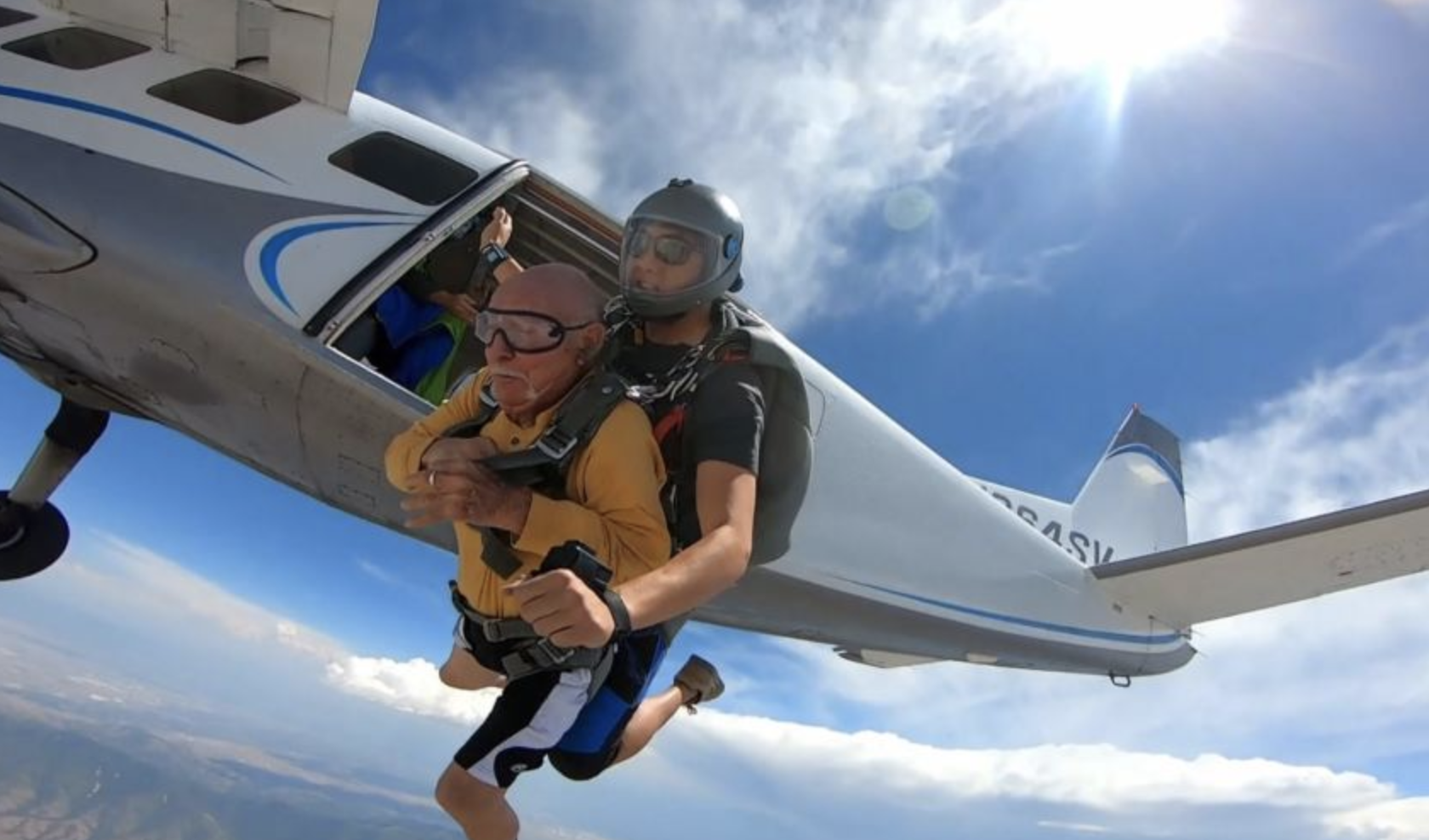 skydiving.png