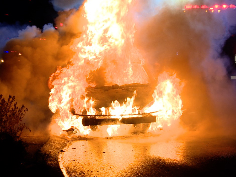 lemon_grove_car_fire_032224.jpg