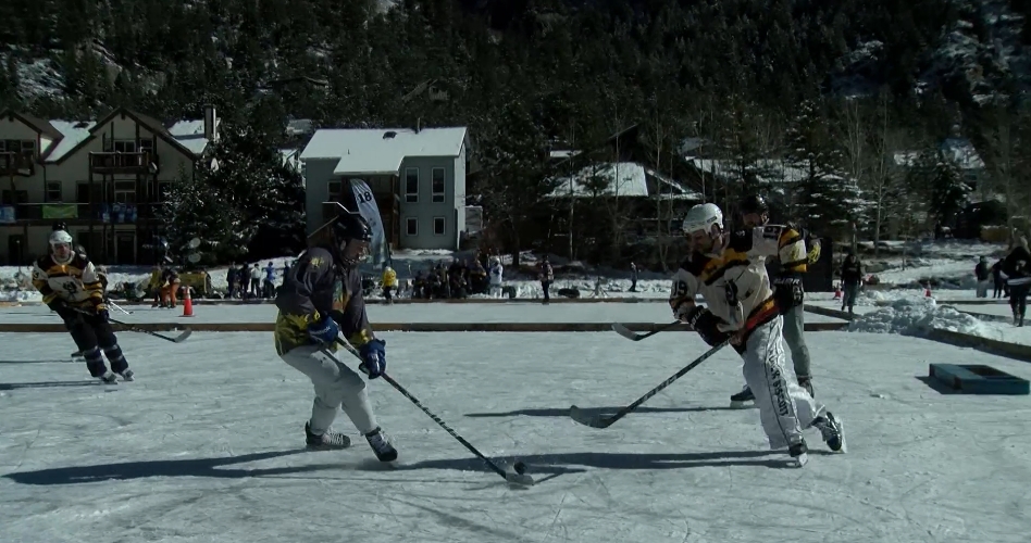 Pond Hockey in Georgetown 