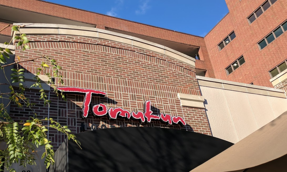 Lawsuit: Waiter claims restaurant owner fired him for catching COVID-19