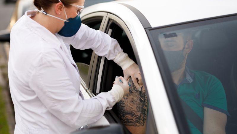 Drive-thru vaccination clinic