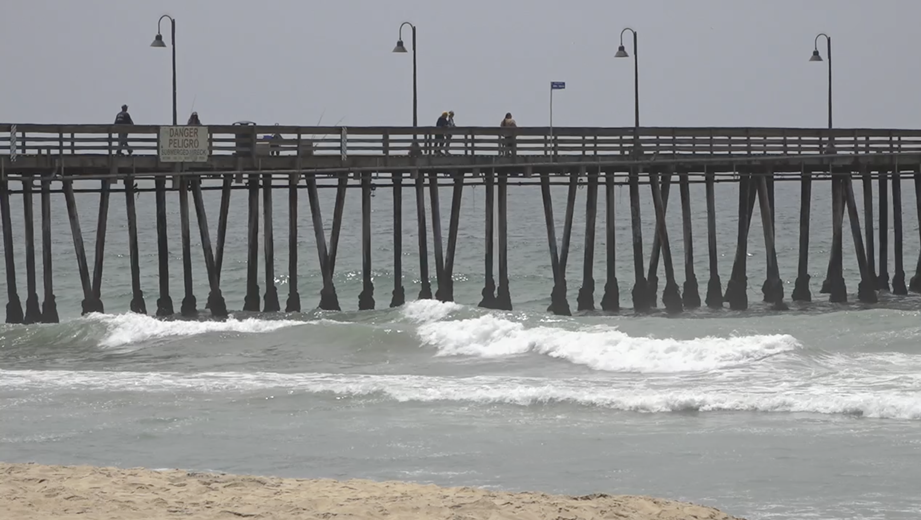 Imperial Beach residents told to stay indoors as Mexico finishes sewage pipe 