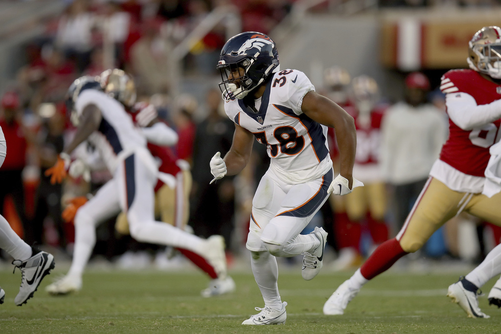 Broncos 49ers Football