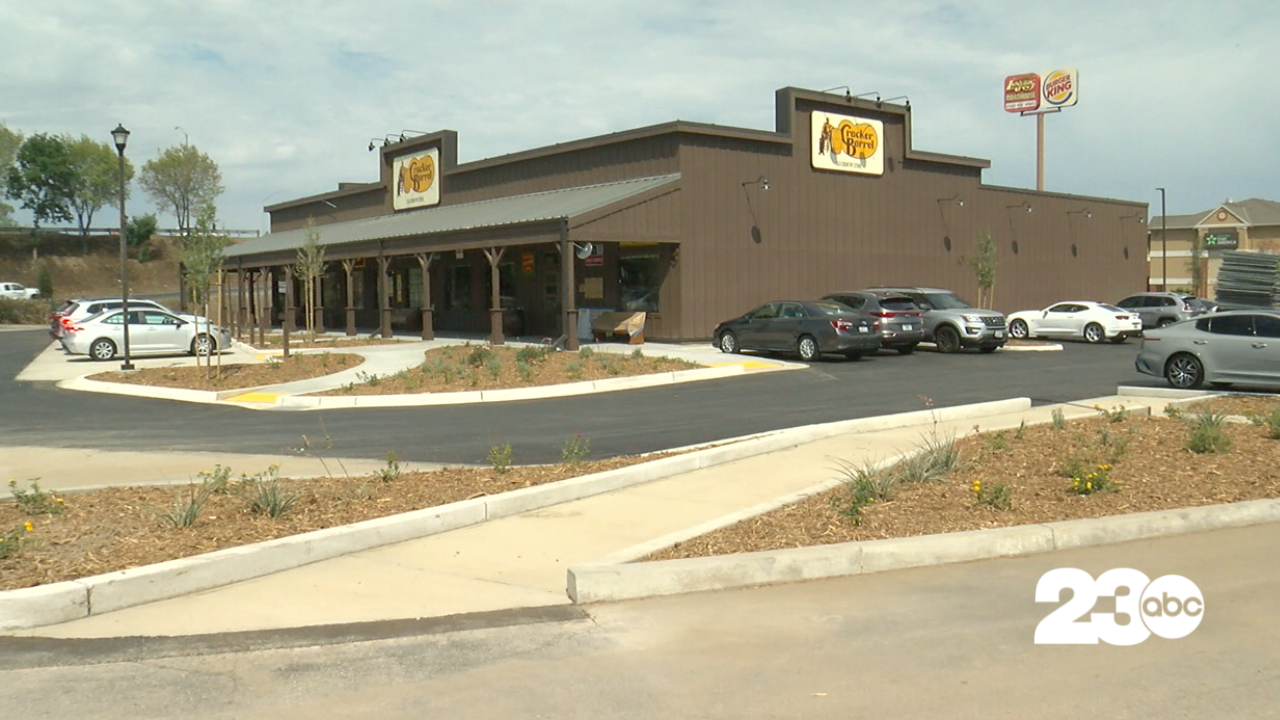 Cracker Barrel, Bakersfield