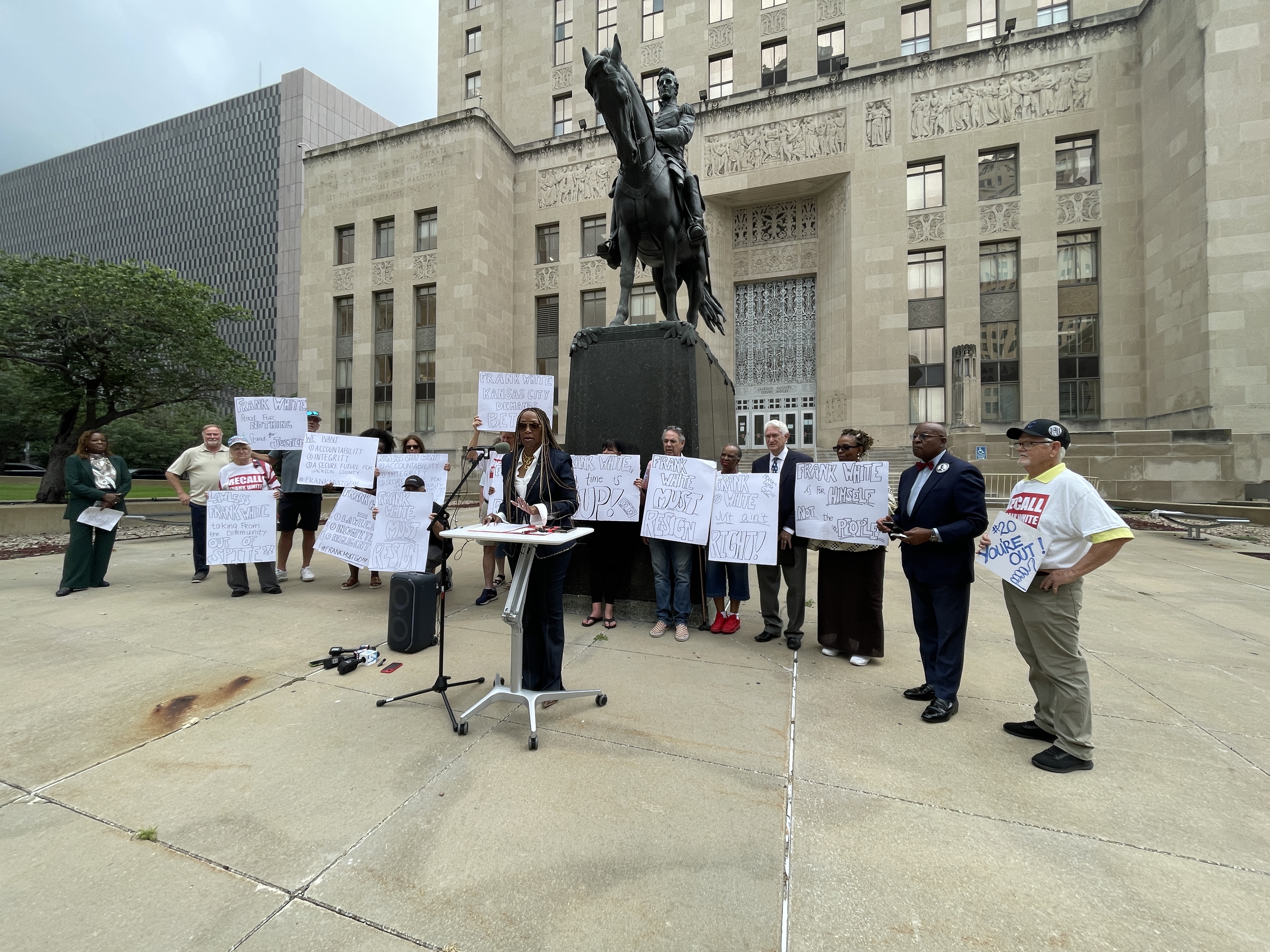 frank white rally.JPG