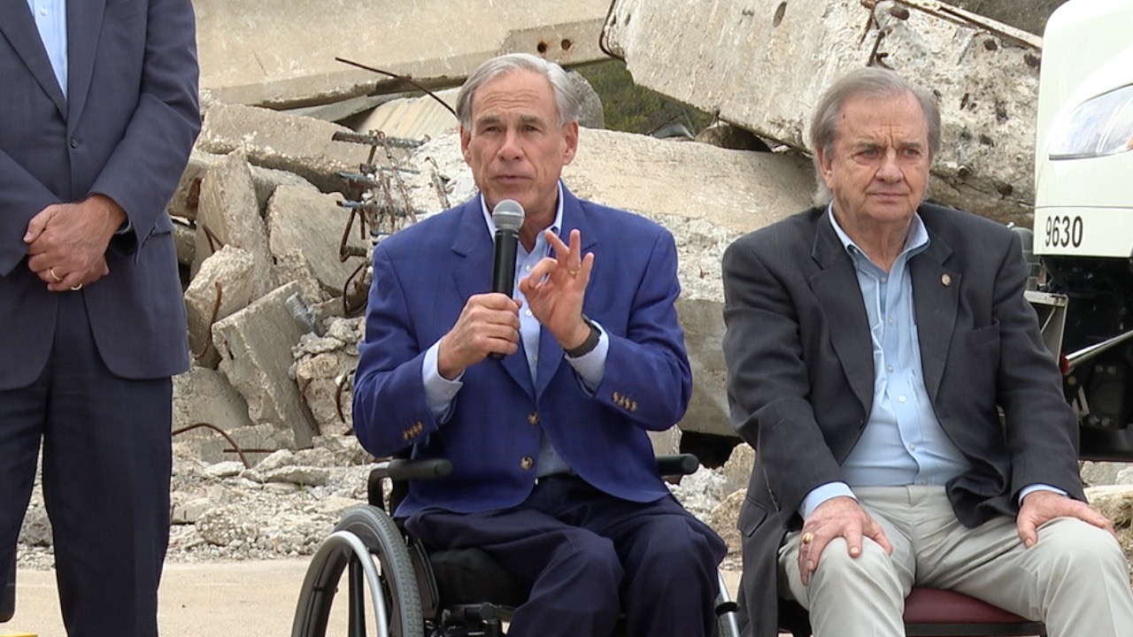 Gov. Greg Abbott presents new equipment, talks emergency preparedness, power grid