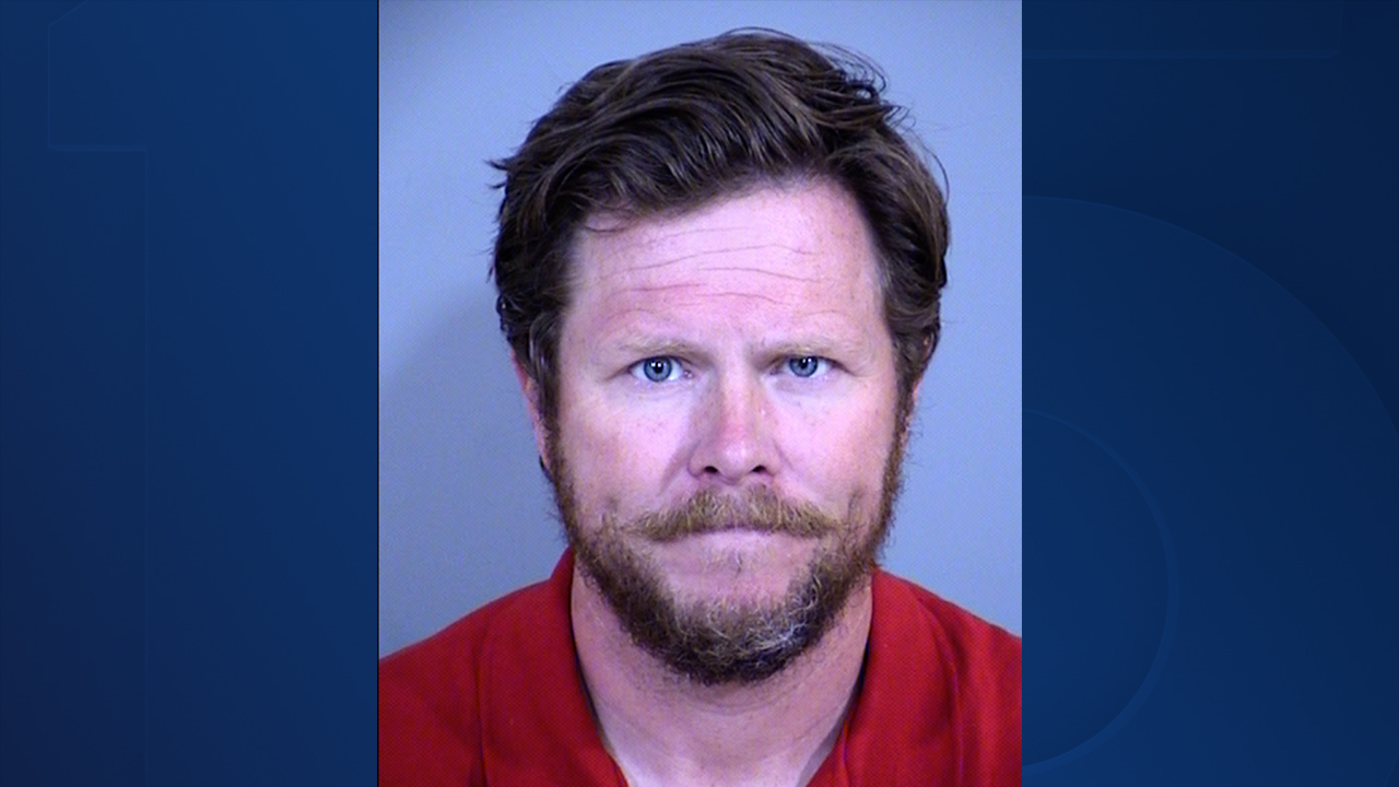 PaulPetersen2021AZmugshot.jpg