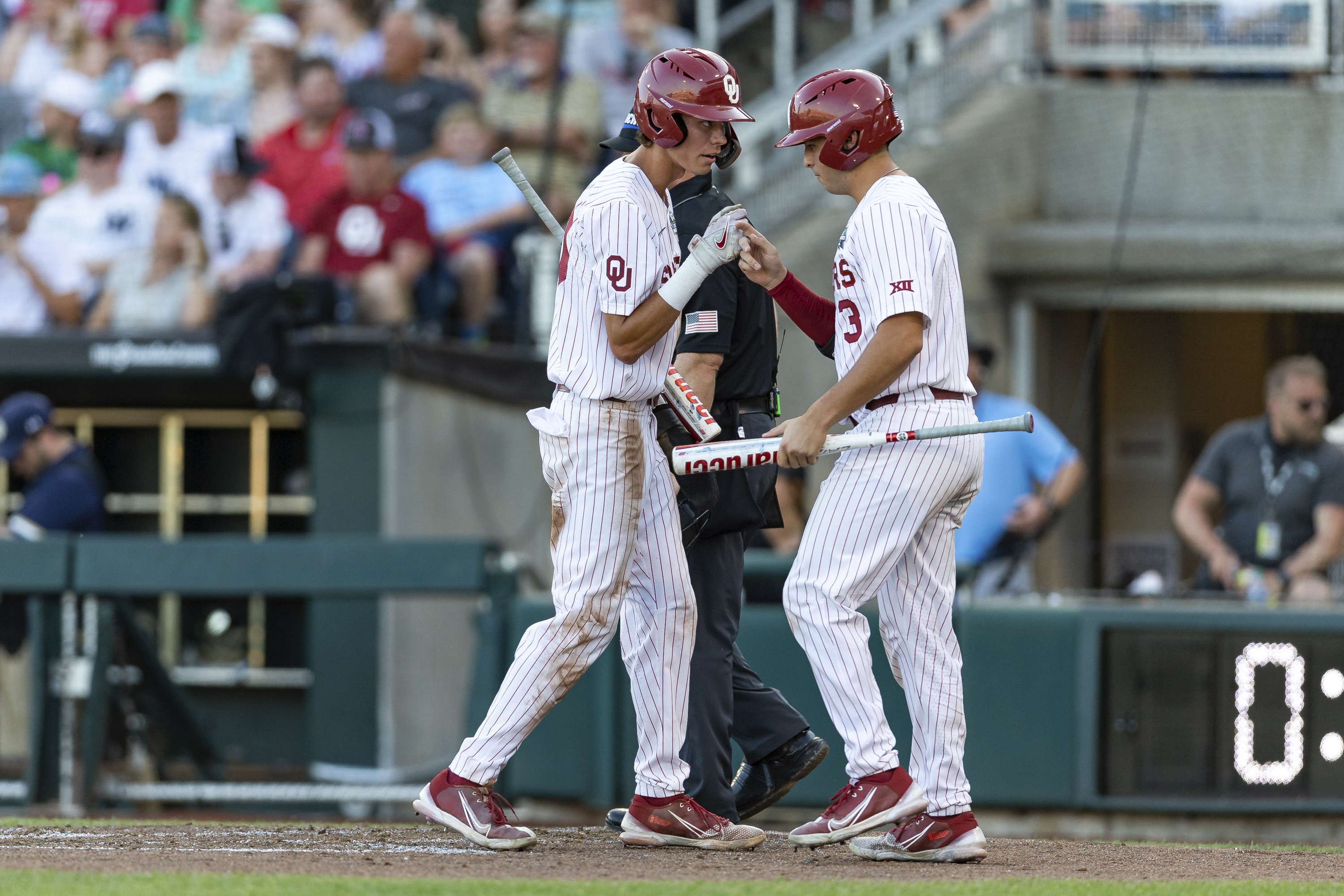 CWS Notre Dame Oklahoma Baseball