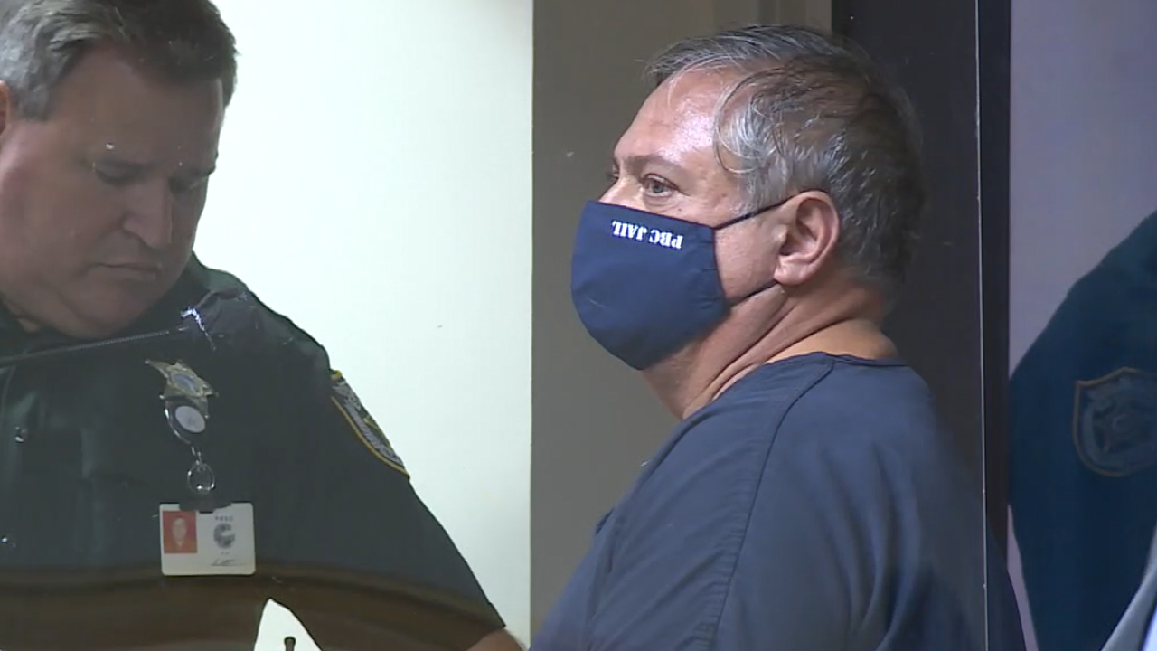 Edward Parker appears in a Palm Beach County courtroom on Sept. 1, 2022.jpg