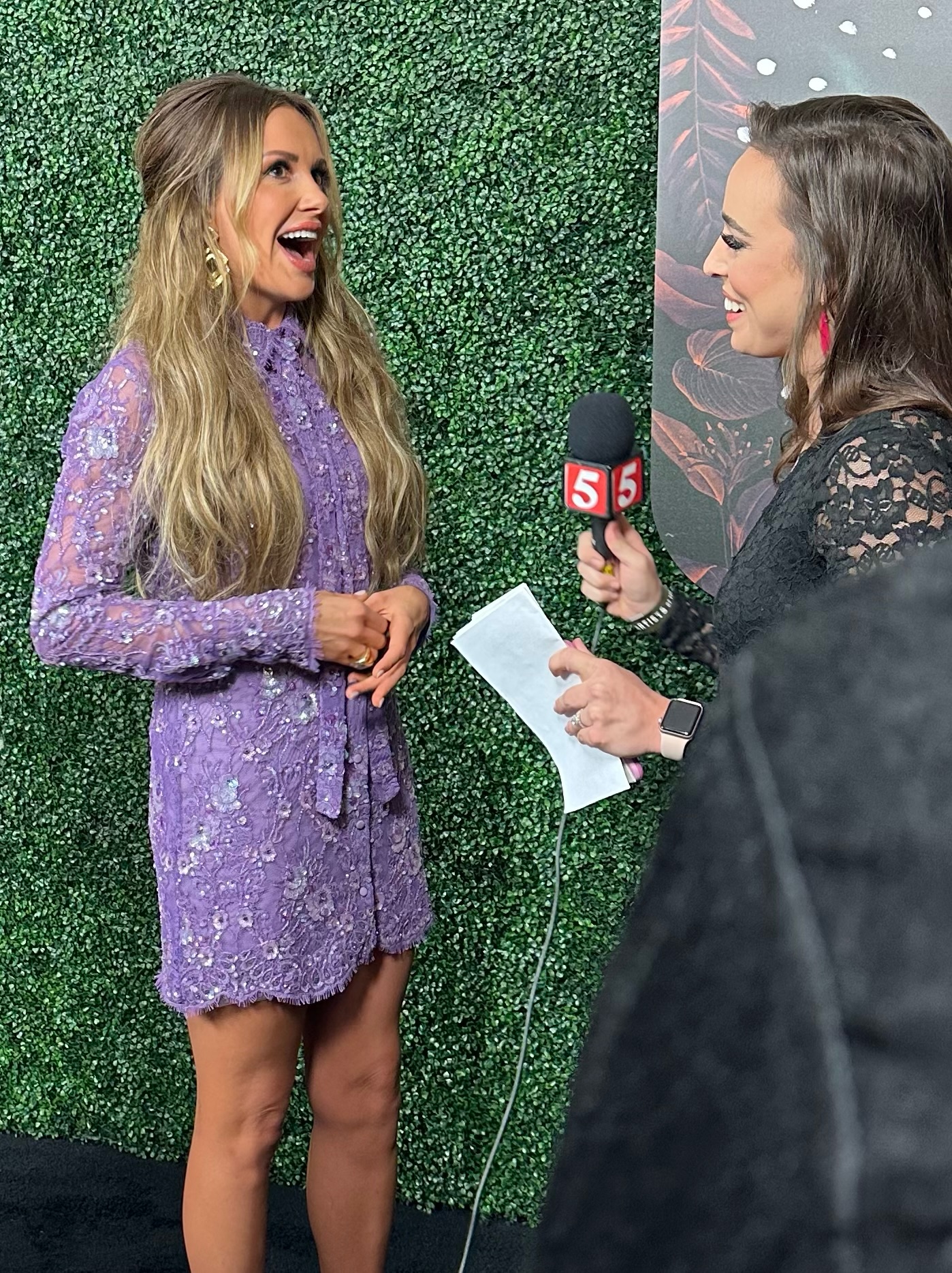 Carly Pearce.jpeg
