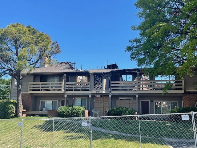 81st and Sheridan APT FIRE.jpg