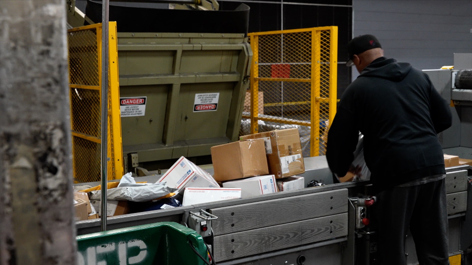 USPS holiday rush