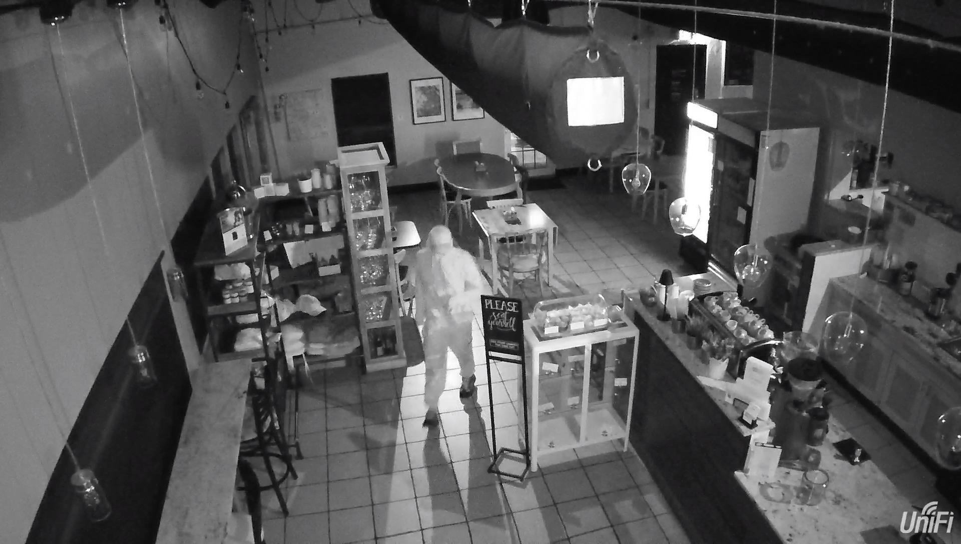 Cafe You burglary.jpg