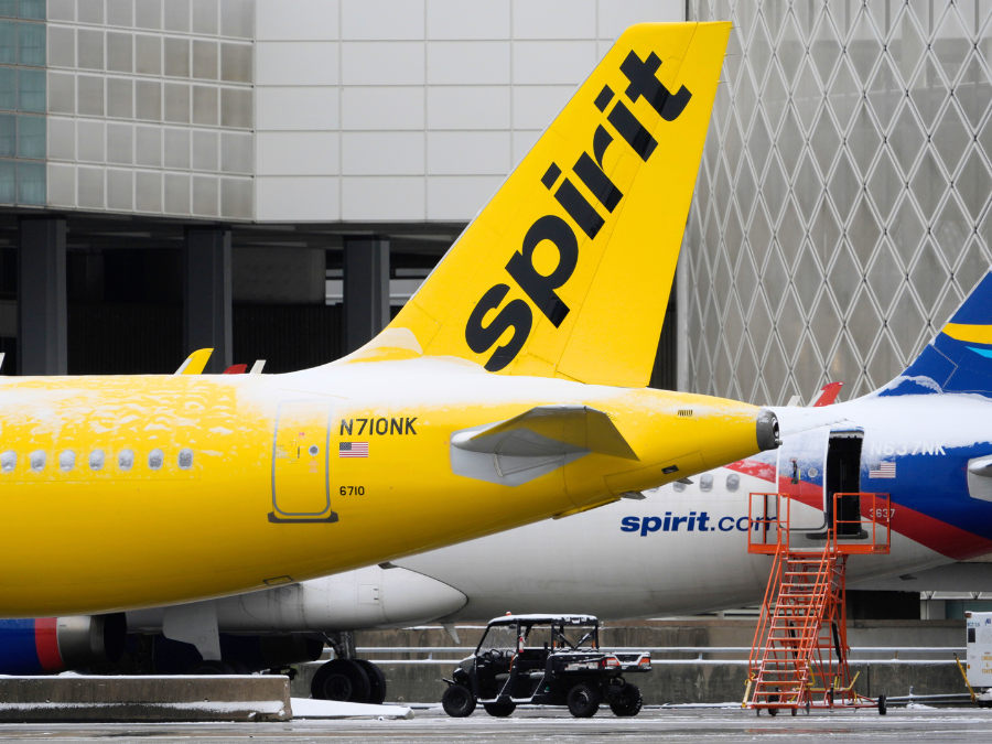 spirit_airlines_plane_parked_apphoto.png