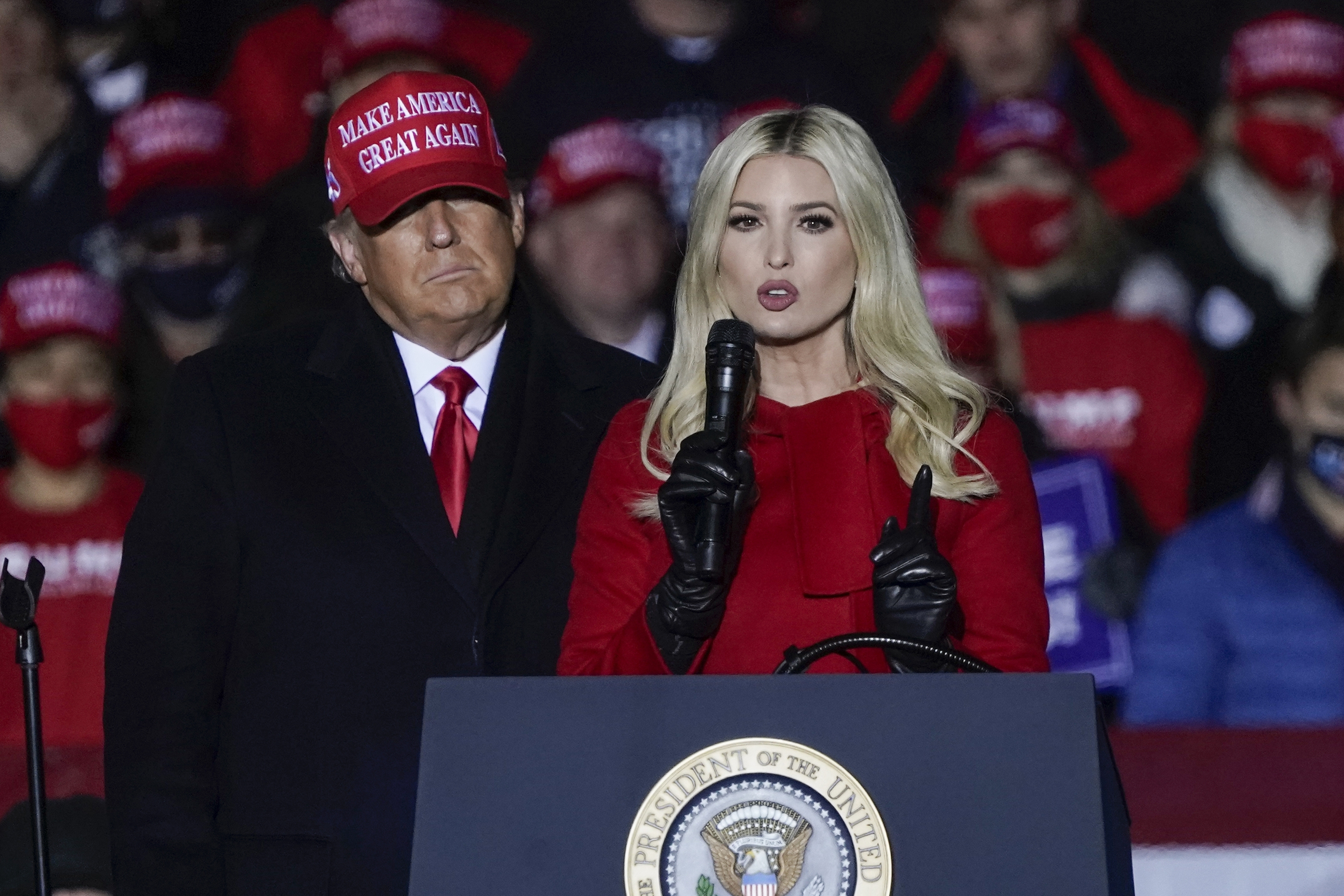 Ivanka Trump, Donald Trump
