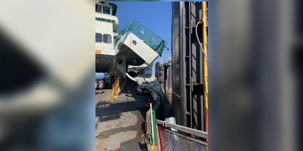 ferry.jpg