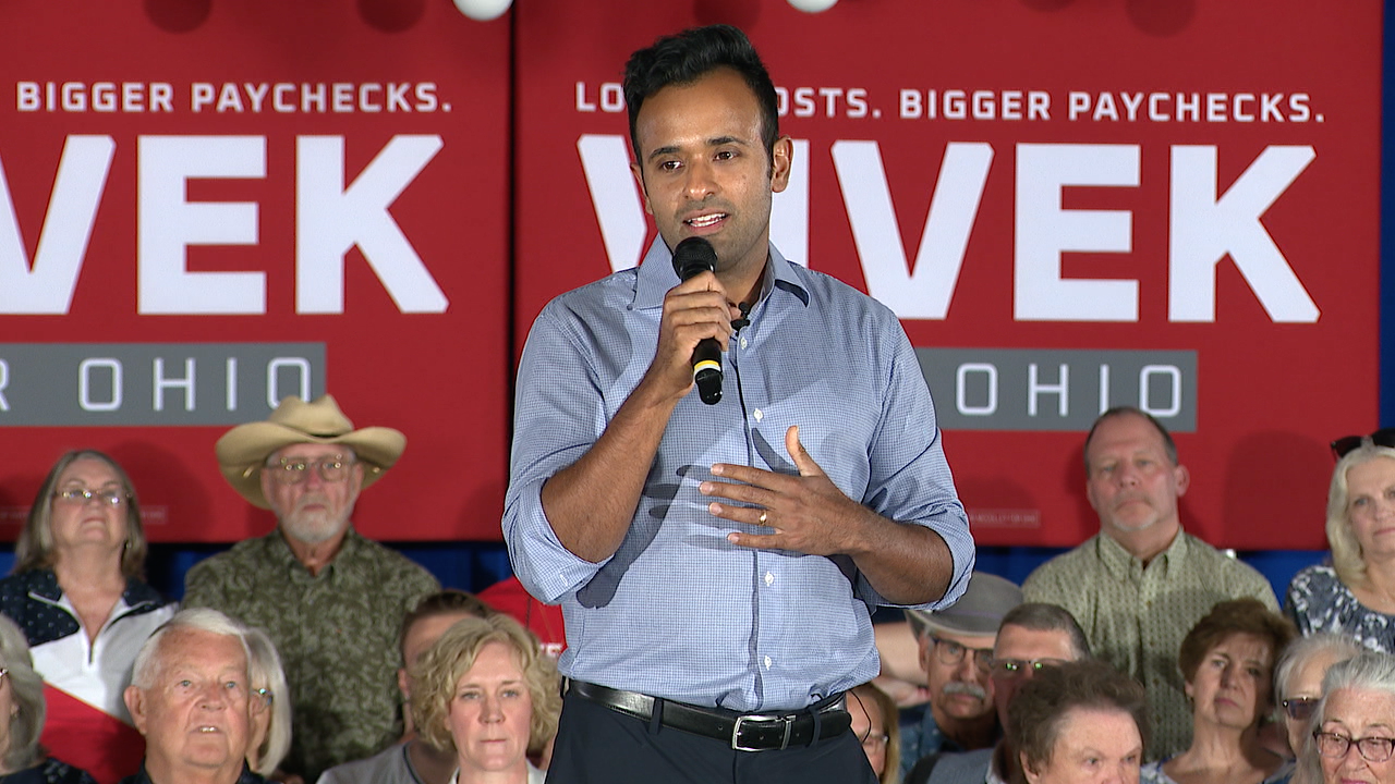 Vivek Ramaswamy in Strongsville, Ohio