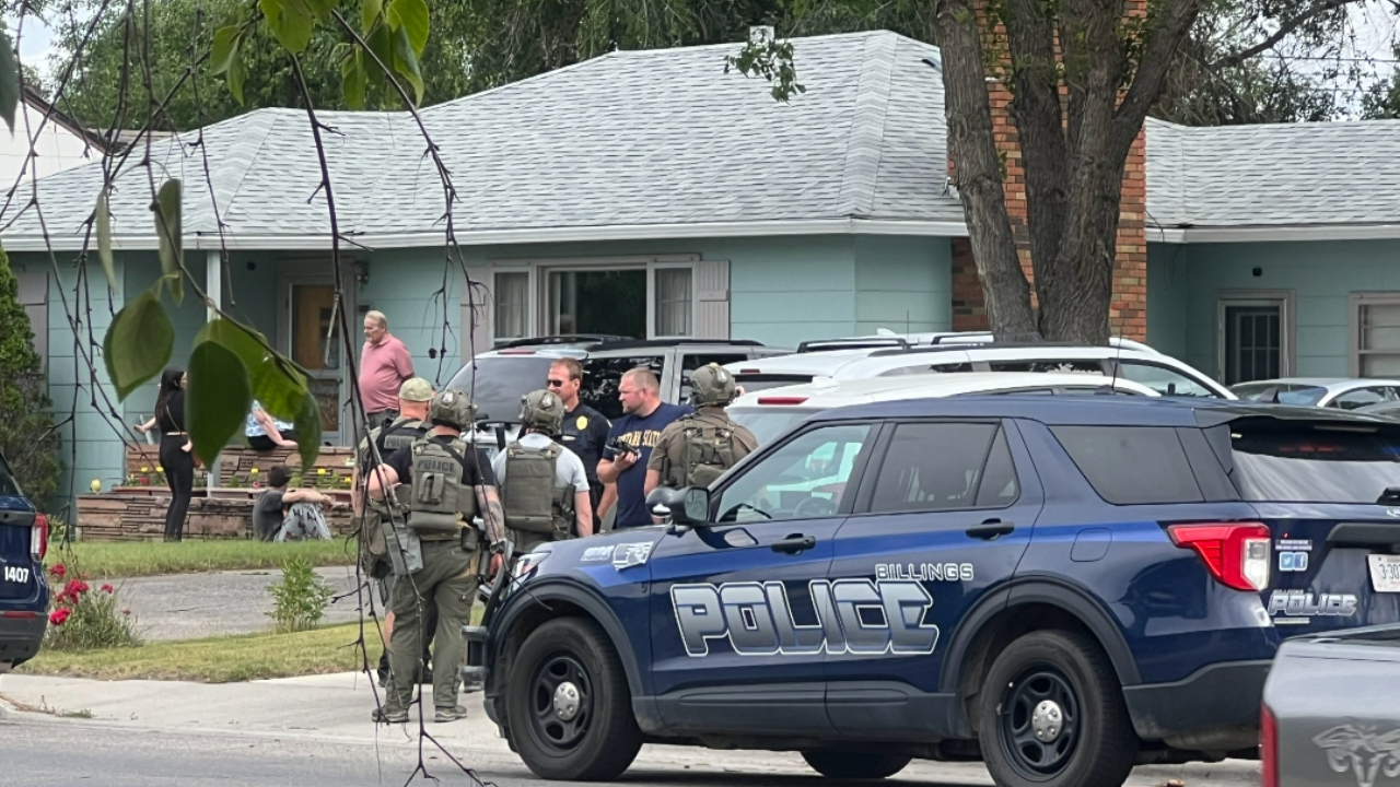 police on park hill drive.png