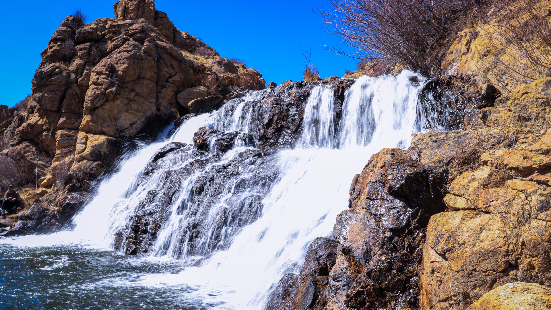 Taryall Falls