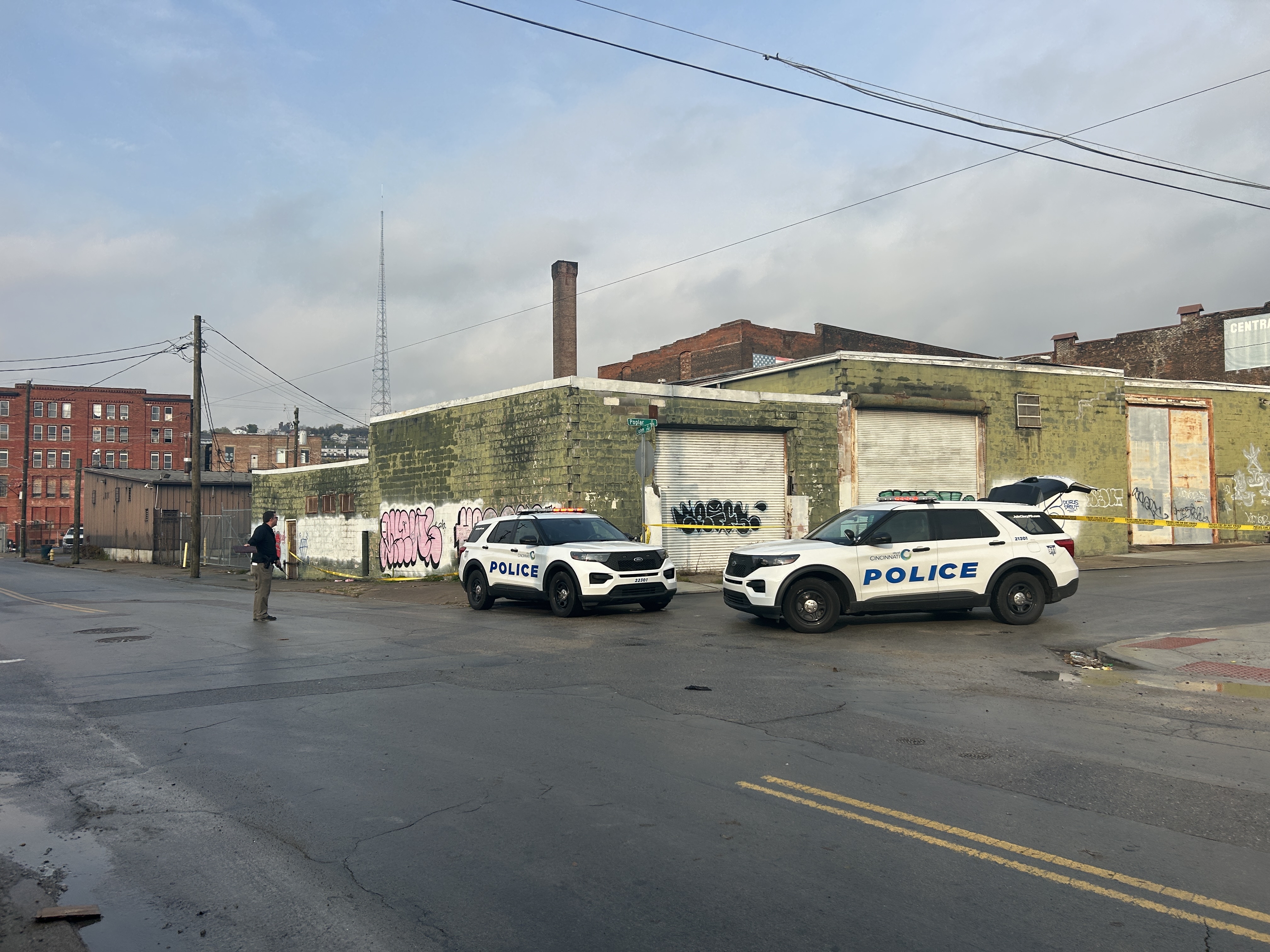 cincinnati police shooting john poplar street