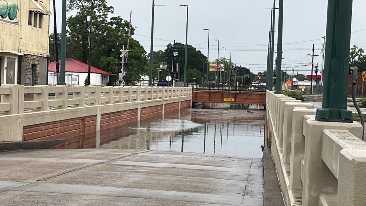 downtown lafayette flooding 