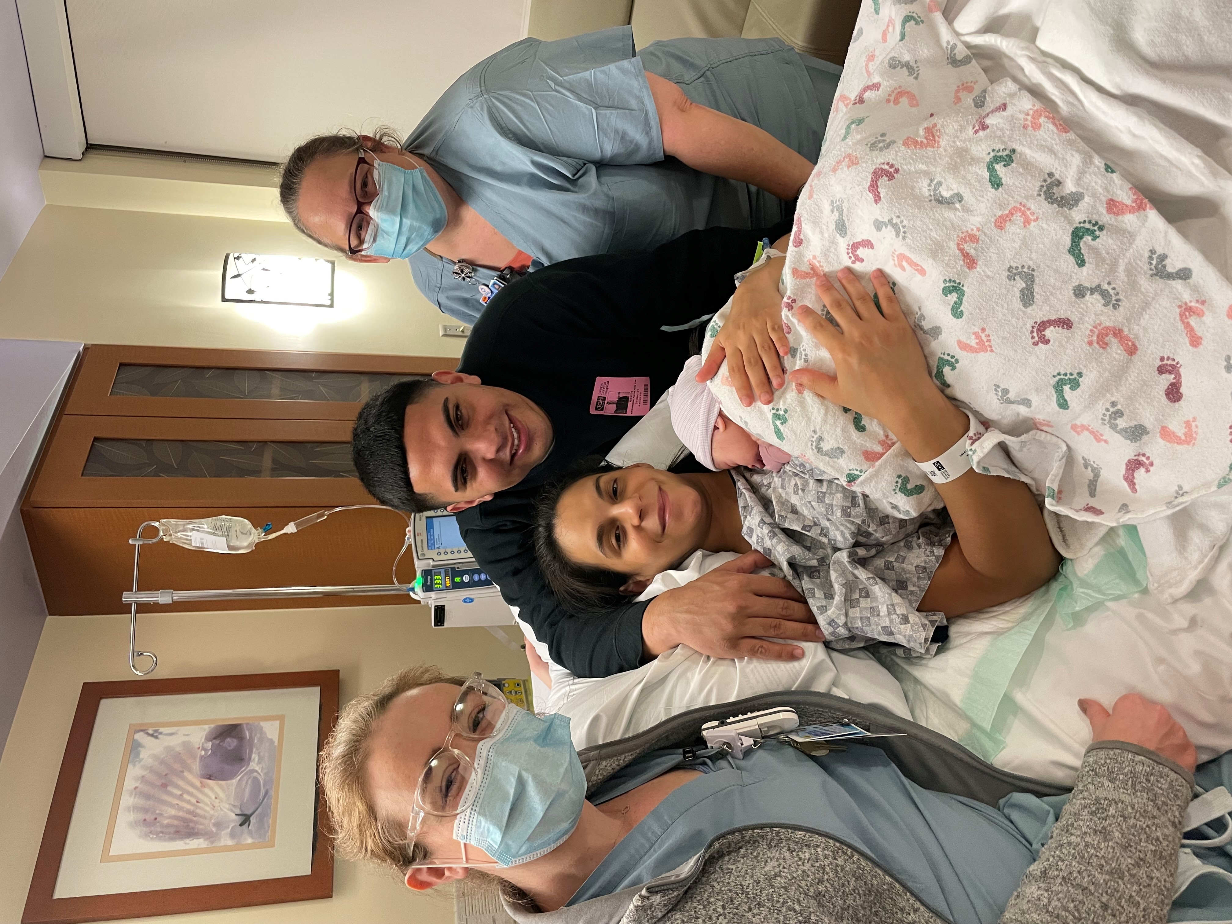mom_jessica_rodriguez-certified_midwife_louis_francis__front_-nurse_aloha-billstone-winner-_dad_kevin_cordona-01-2022.jpg